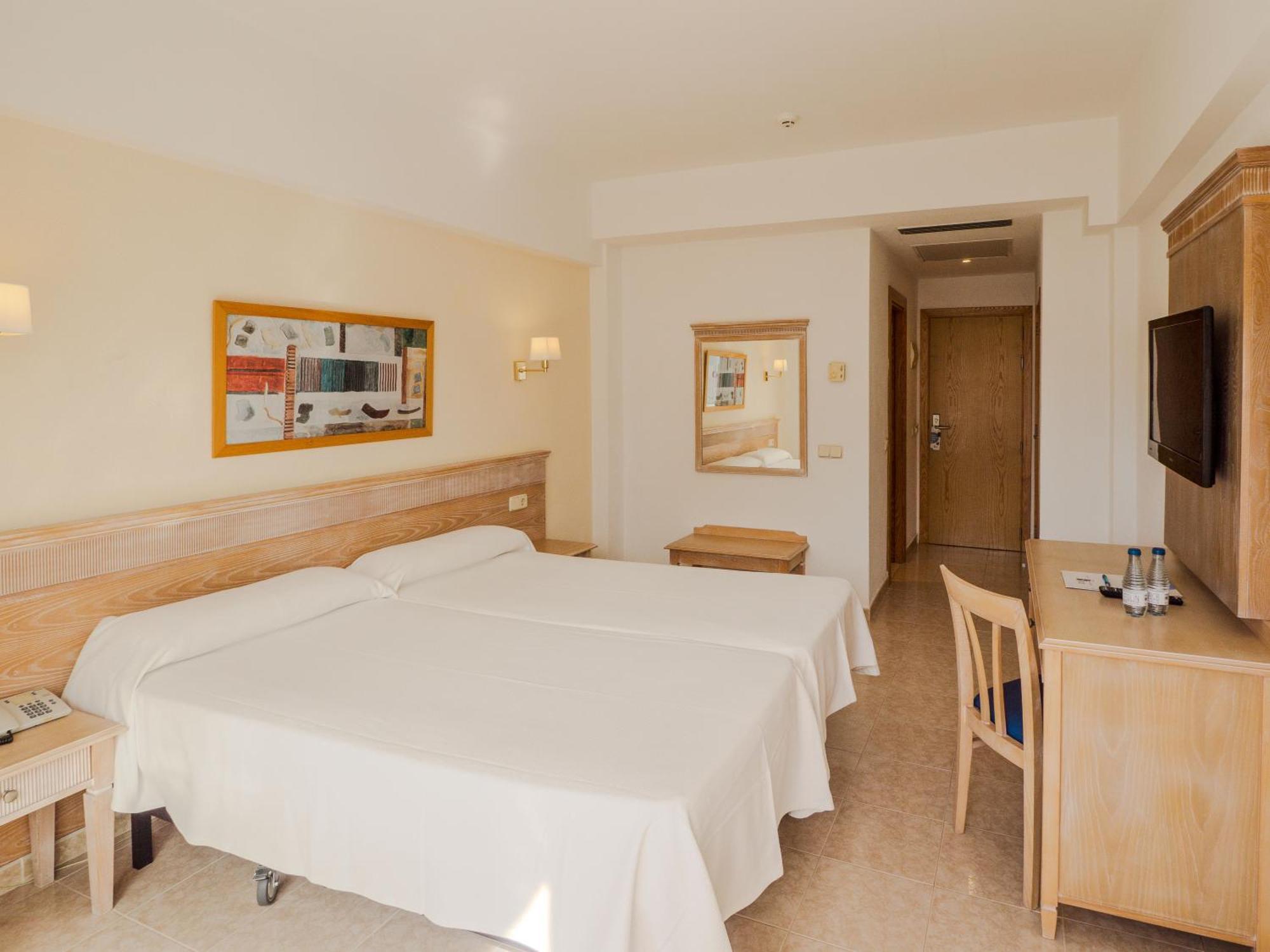 Hotel Santa Maria Playa Cala Millor  Eksteriør bilde