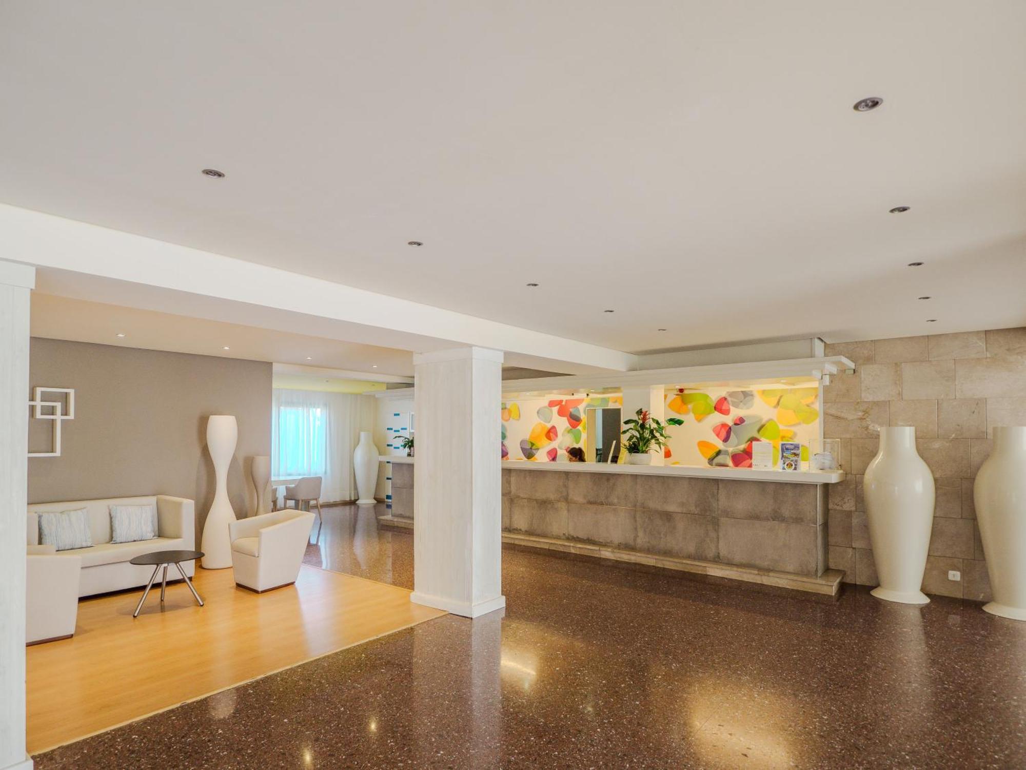 Hotel Santa Maria Playa Cala Millor  Eksteriør bilde